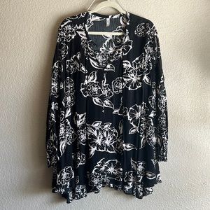 FREE PEOPLE | Black and White Boho Flowy Floral Tunic Shirt Dress Size S